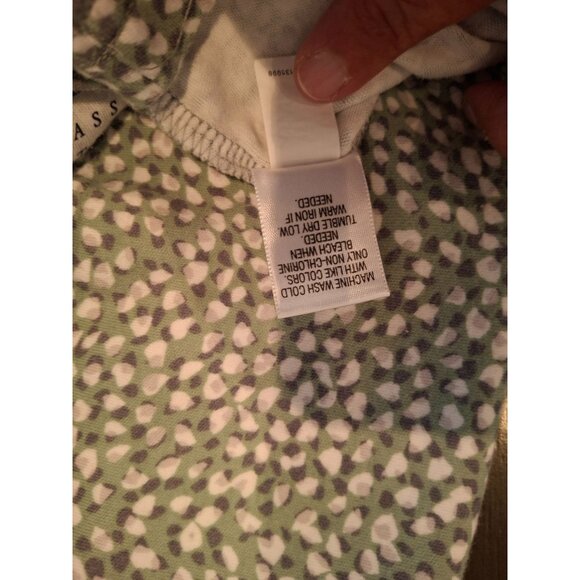 Croft and Barrow Long Sleeve Classic Tee Womens Medium Green White Pattern - Picture 6 of 9